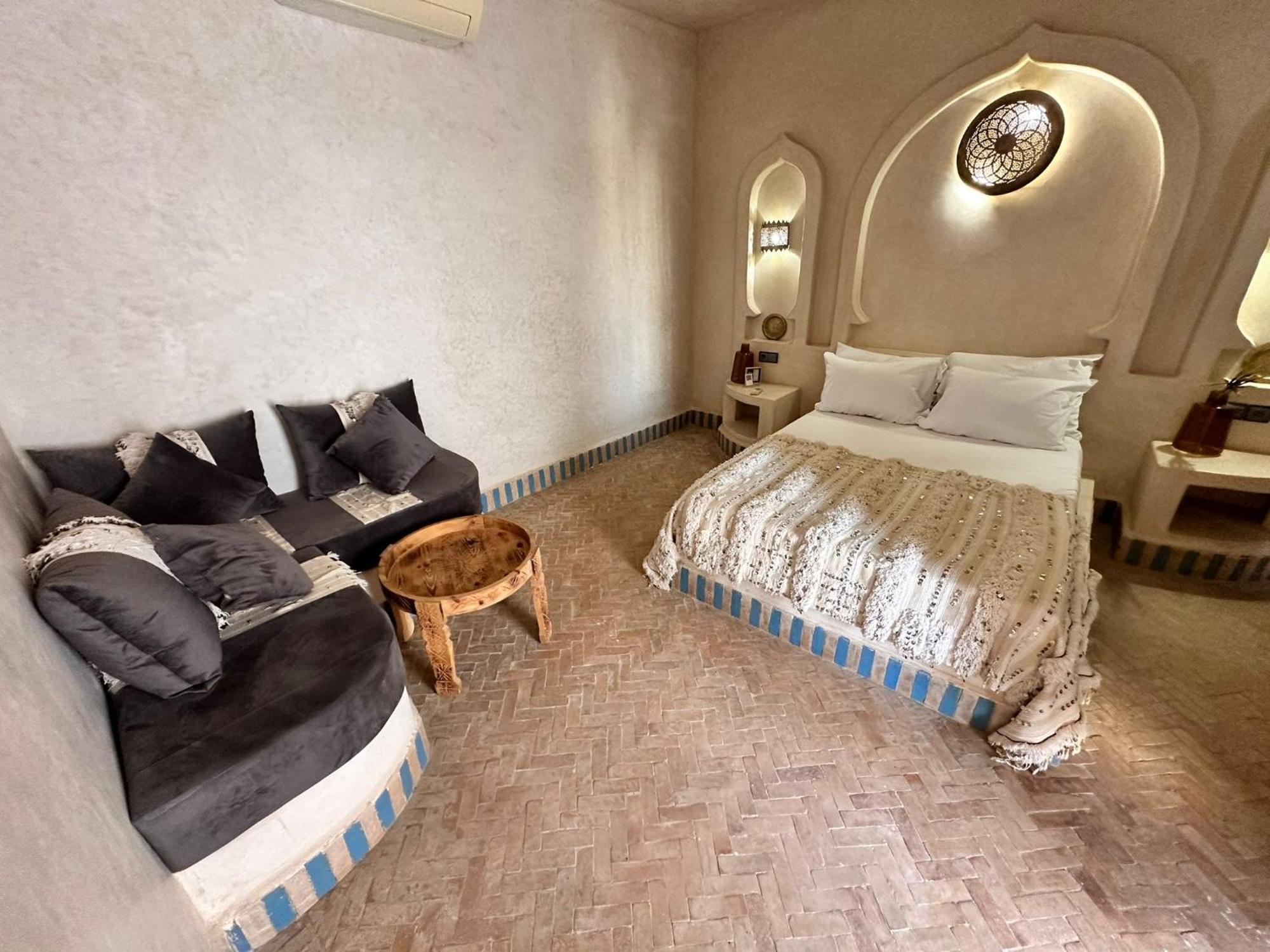 Dar Salam Souss Bed & Breakfast Тарудант Стая снимка